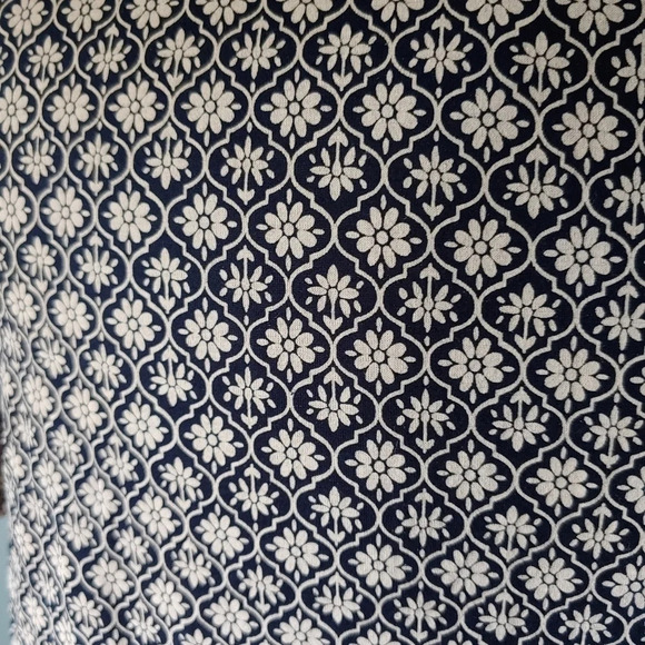 J. Crew Medallion Print Perfect Tee - Picture 5 of 5